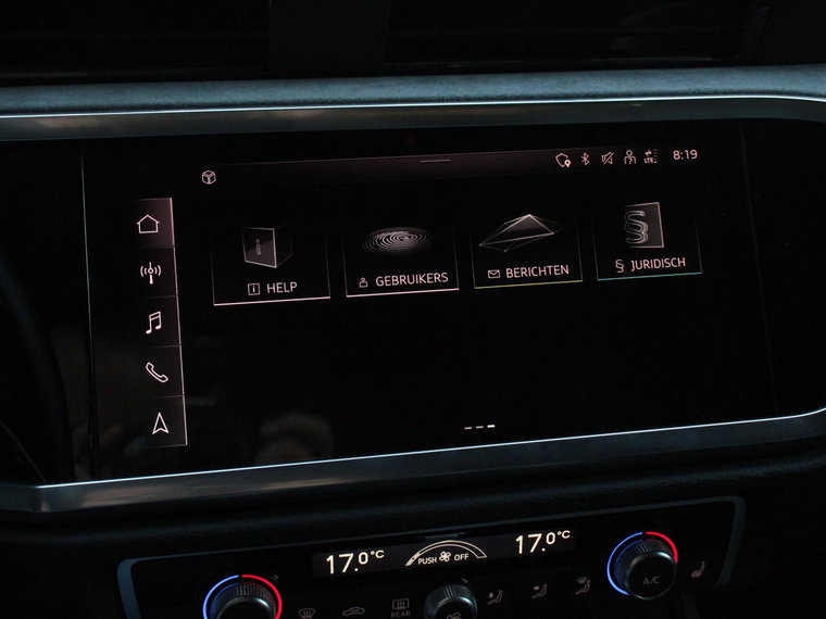 Vehicle Image 23