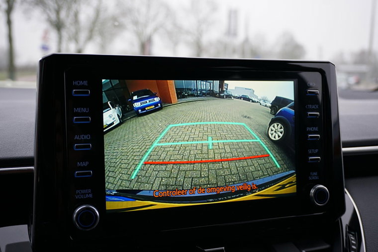 Vehicle Image 12