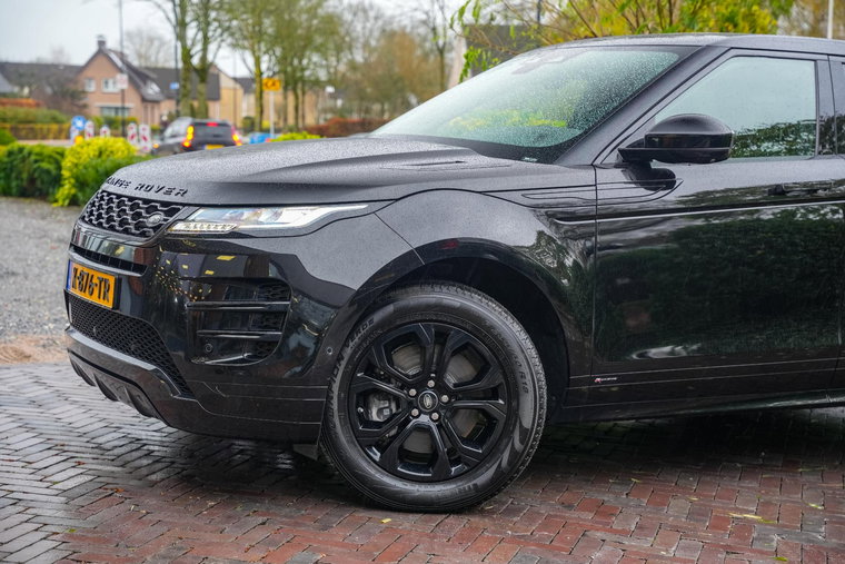 Vehicle Image 29