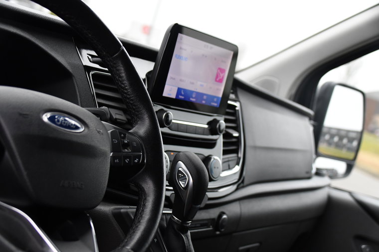 Vehicle Image 13