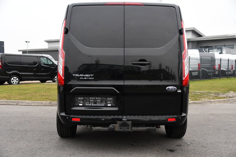 Vehicle Image 35
