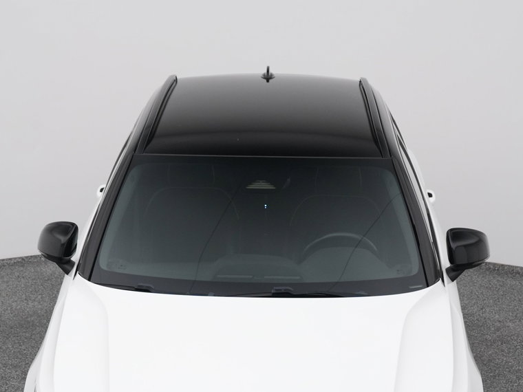 Vehicle Image 33