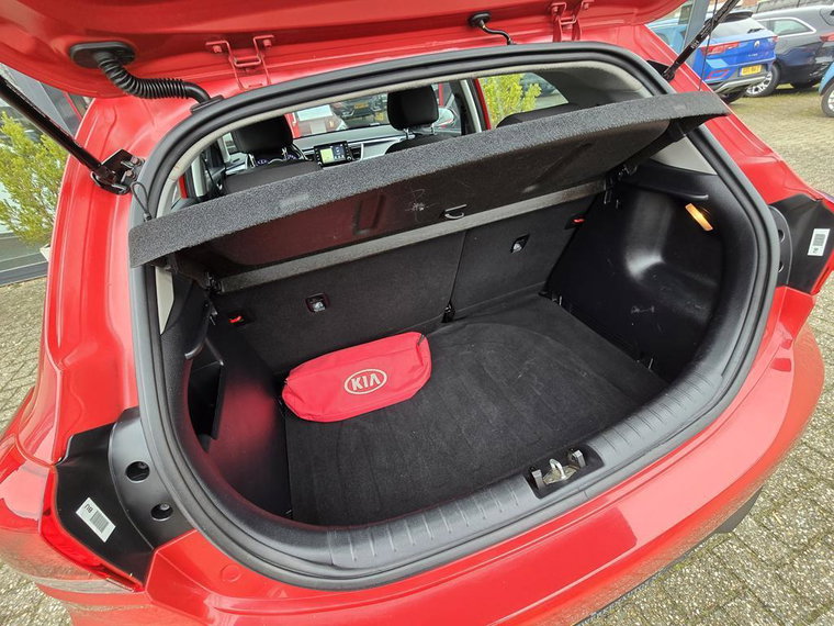 Vehicle Image 31