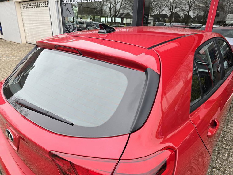 Vehicle Image 33