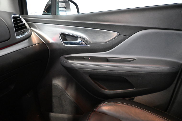 Vehicle Image 35