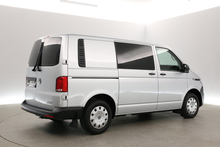 Vehicle Image 26