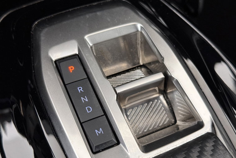 Vehicle Image 28