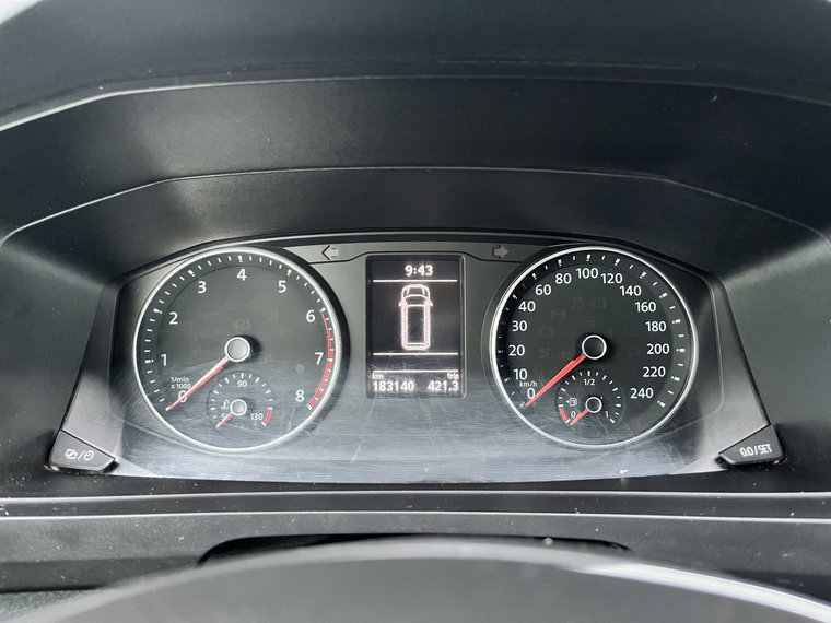 Vehicle Image 35