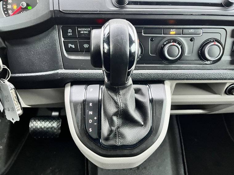 Vehicle Image 37