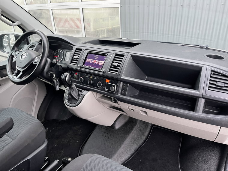 Vehicle Image 48