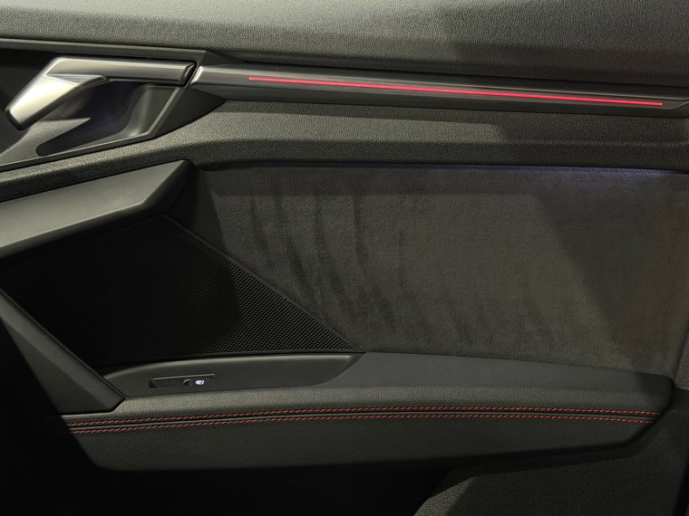 Vehicle Image 47