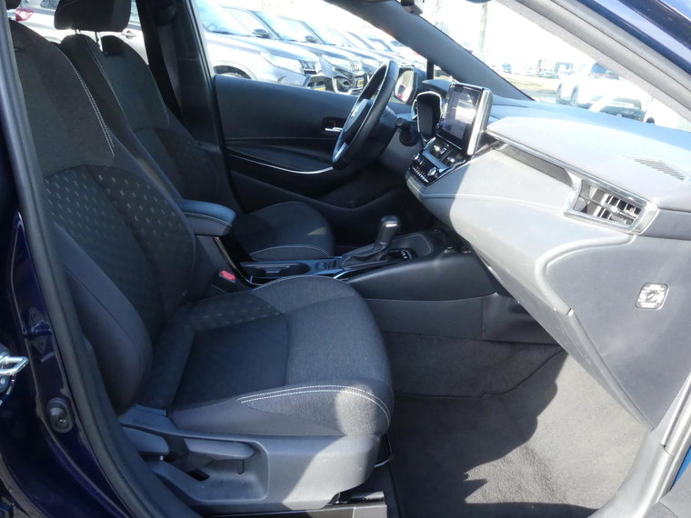 Vehicle Image 23
