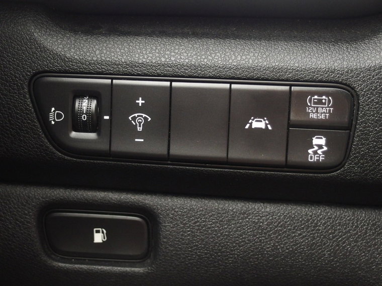 Vehicle Image 40