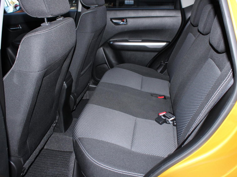 Vehicle Image 39
