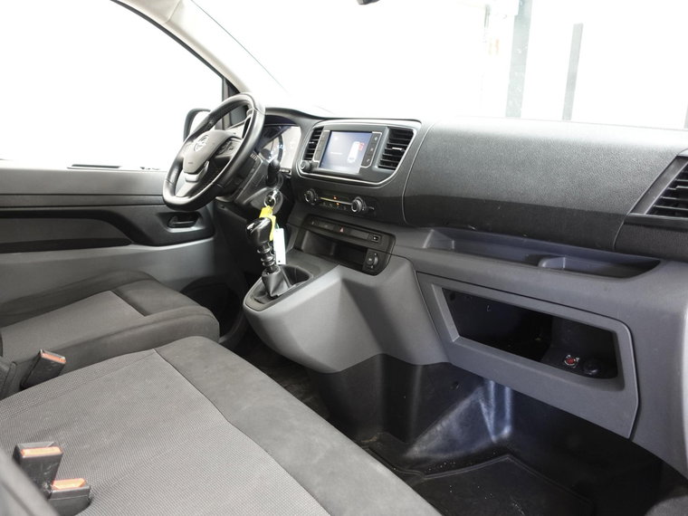 Vehicle Image 37