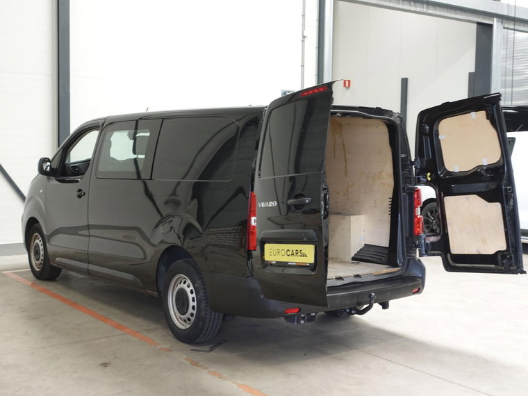 Vehicle Image 38