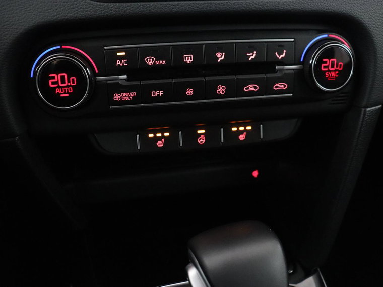 Vehicle Image 26