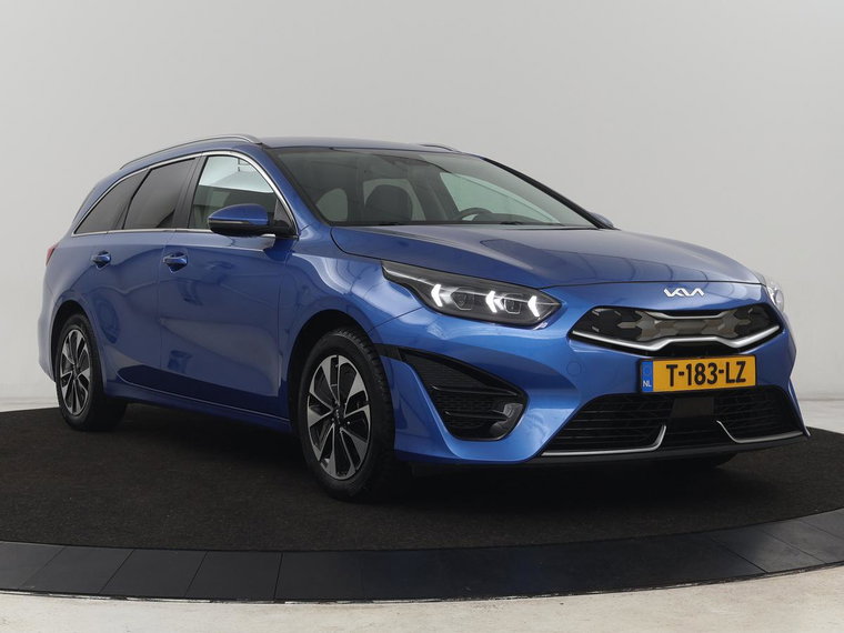 Vehicle Image 35
