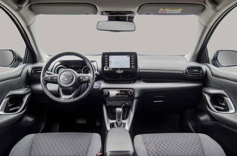 Vehicle Image 9