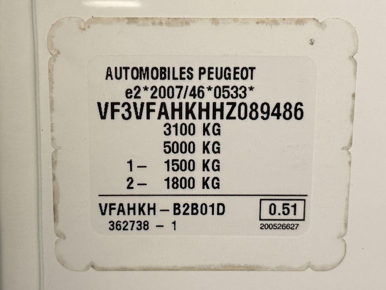 Vehicle Image 24
