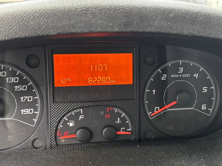 Vehicle Image 18