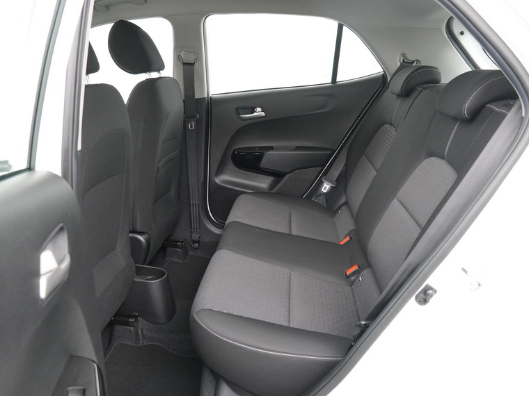 Vehicle Image 30