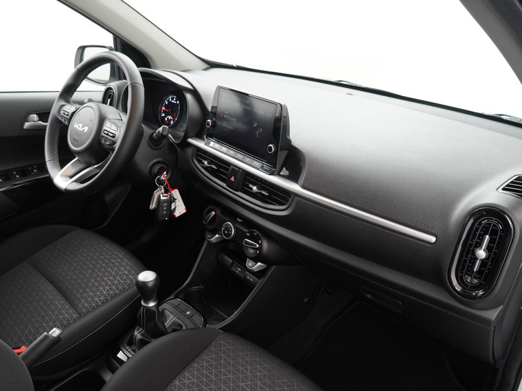 Vehicle Image 36