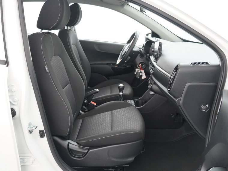 Vehicle Image 37