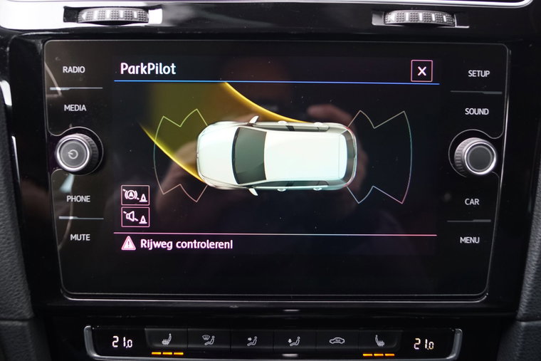 Vehicle Image 40