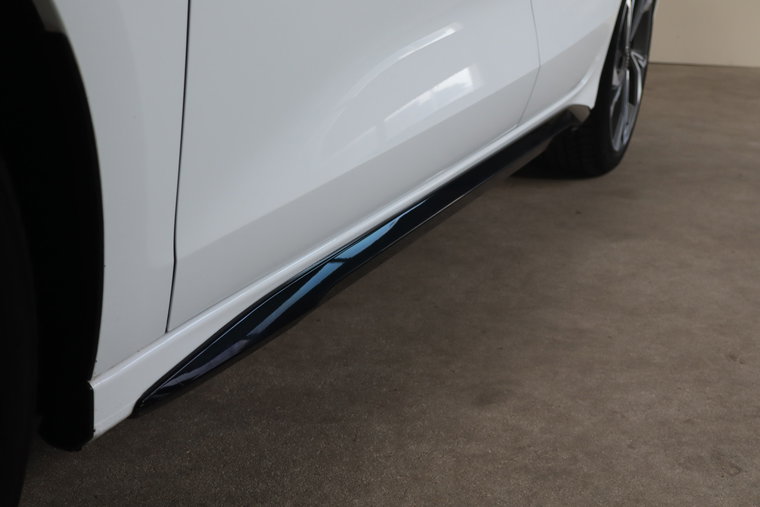 Vehicle Image 37