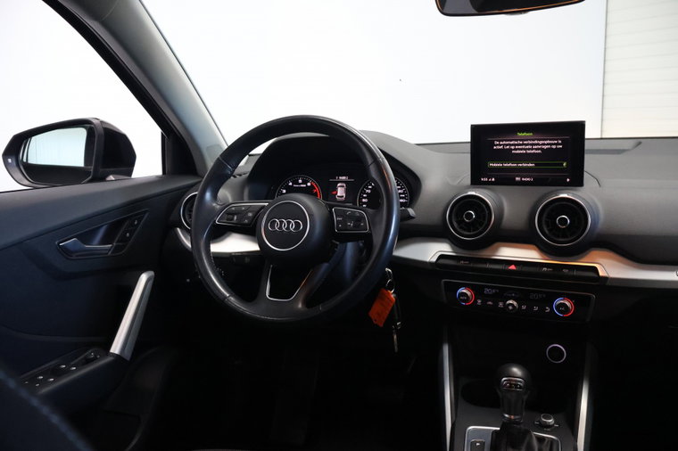 Vehicle Image 24