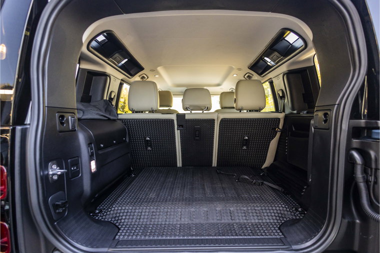Vehicle Image 13