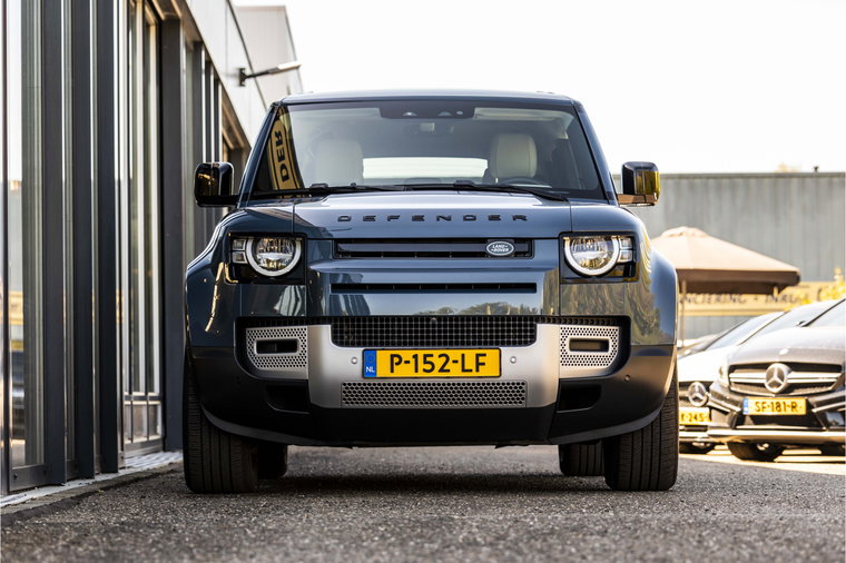 Vehicle Image 7