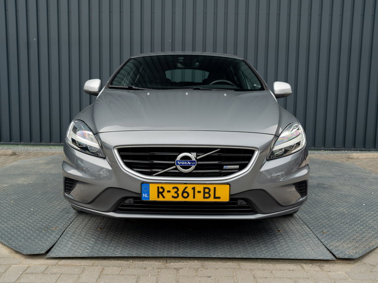Vehicle Image 35
