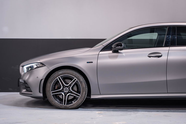 Vehicle Image 30
