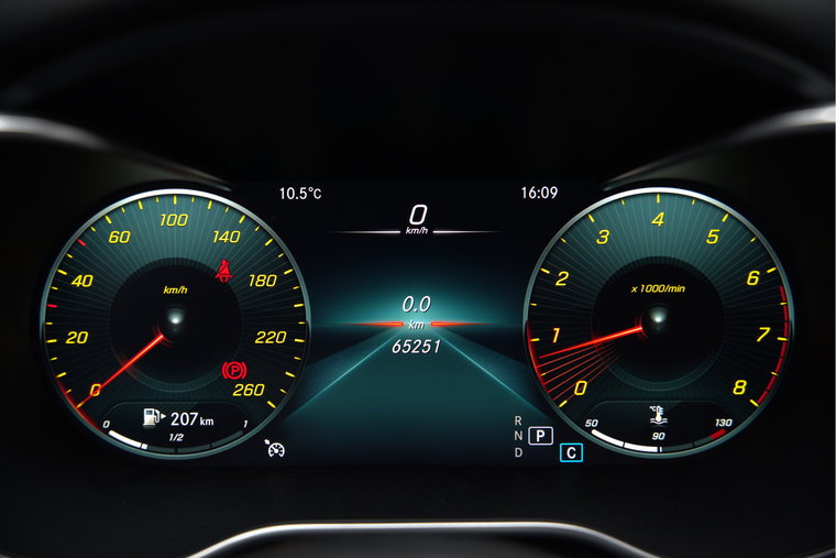Vehicle Image 10