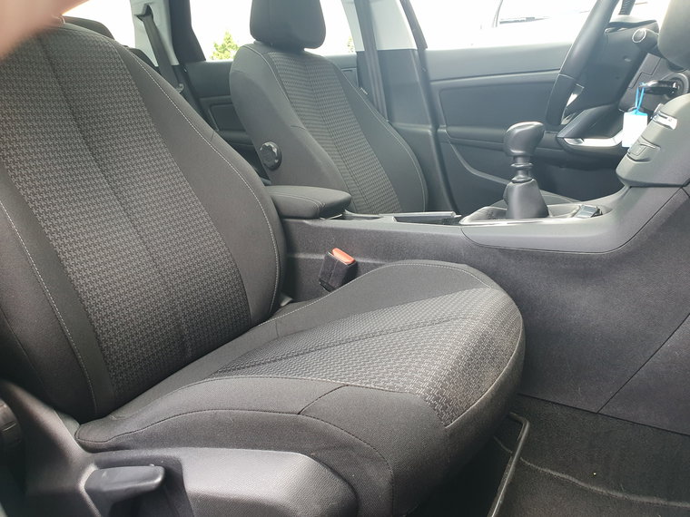 Vehicle Image 53