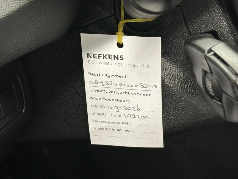 Vehicle Image 38