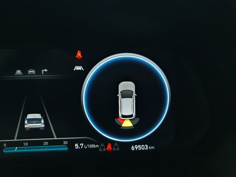 Vehicle Image 19
