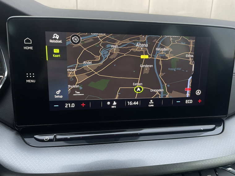 Vehicle Image 33