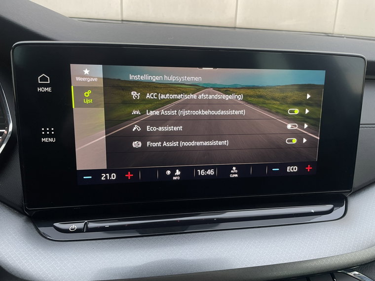 Vehicle Image 45