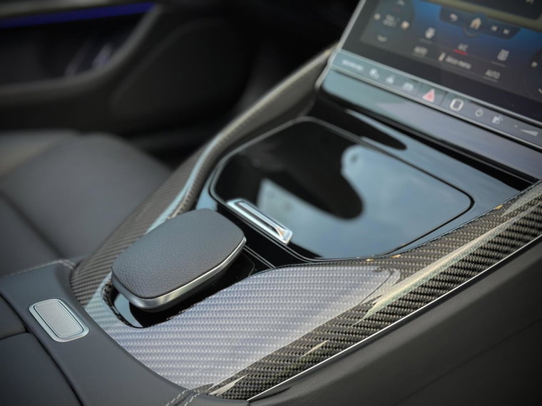 Vehicle Image 40