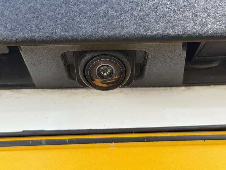 Vehicle Image 23