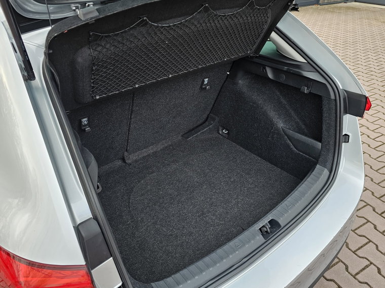 Vehicle Image 31