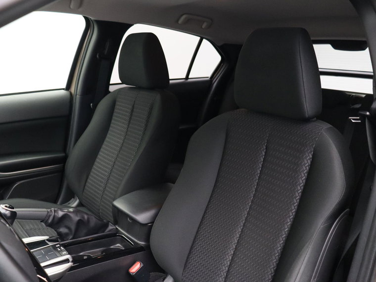 Vehicle Image 35