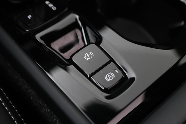 Vehicle Image 33