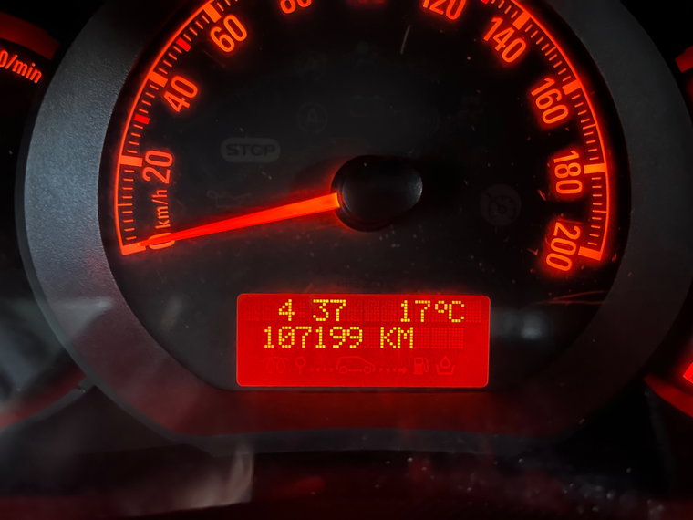 Vehicle Image 11