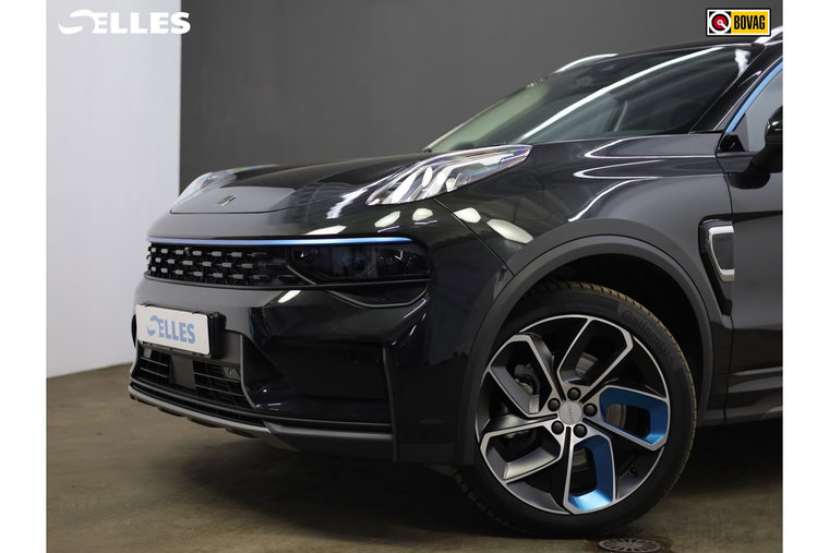 Vehicle Image 25