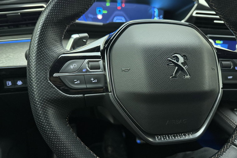 Vehicle Image 37