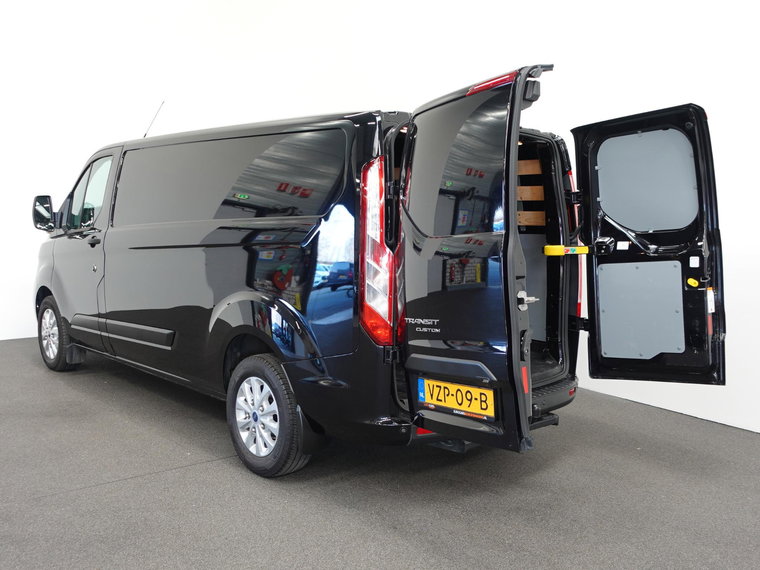 Vehicle Image 36